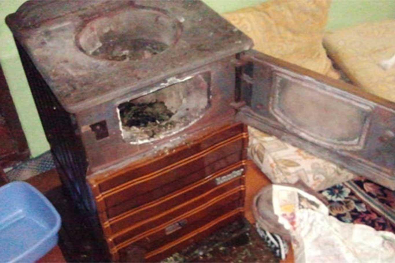 Van'da 9 kişi karbonmonoksit gazından zehirlendi Van'da 9 kişi karbonmonoksit gazından zehirlendi